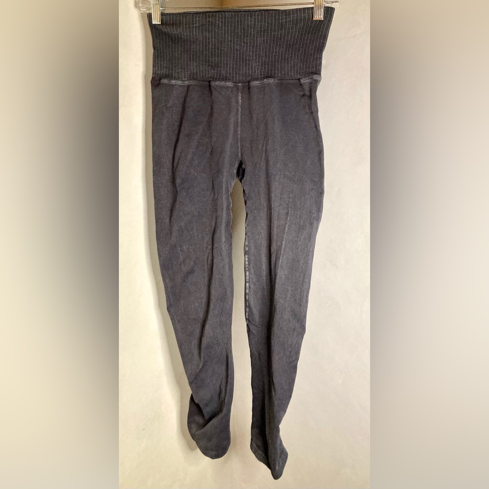 FP Movement Leggings- Size Médium